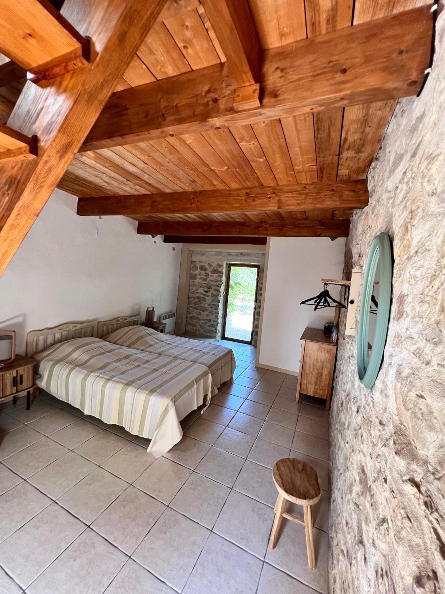 Le Mas Du Gentilhomme Chambre Lavande Orthoux-Serignac-Quilhan ภายนอก รูปภาพ